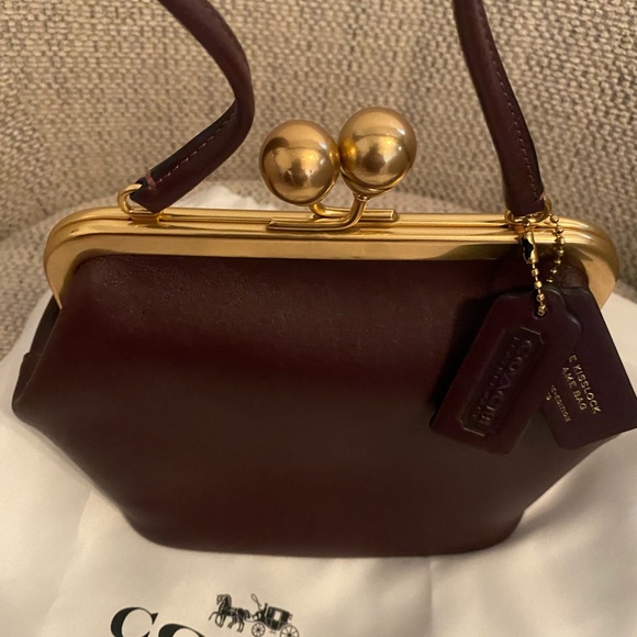 Coach  kisslock bag 16 burgundy/wine Leather Clutch with Gold Accents - Picture 6 of 14